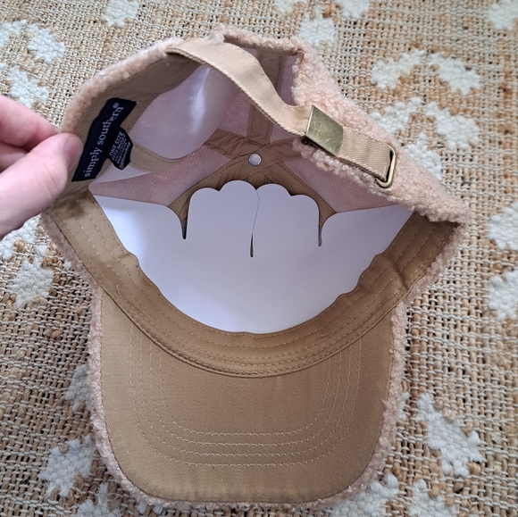 SS Always Cold Teddy Bear Hat NWT - Picture 6 of 8